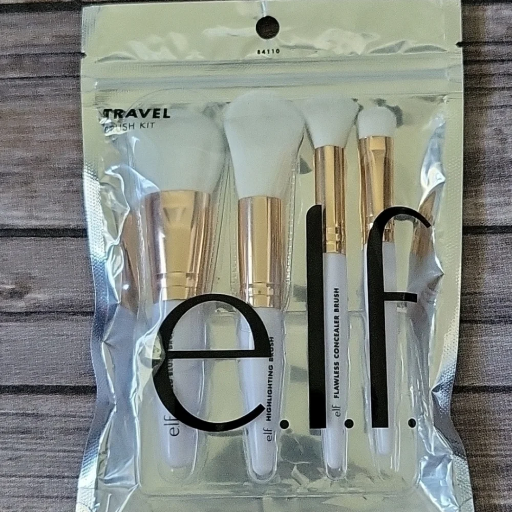 e.l.f. Travel Brush Kit with Gold Accents